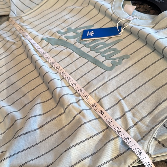 Adidas mint and striped crewneck sweater NWT L - Picture 7 of 8